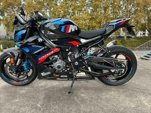 BMW M 1000 R COMPETITION