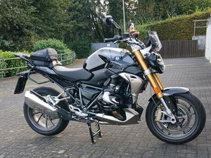 BMW R1250R, TRIPLE BLACK 24