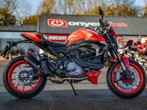 DUCATI MONSTER 937 - PLUS EURO 5 937 CC