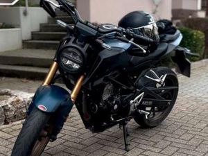 HONDA CB125R (2023)-IDEAL FÜR EINSTEIGER