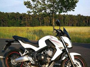 HONDA CB650F & ZUBEHÖR