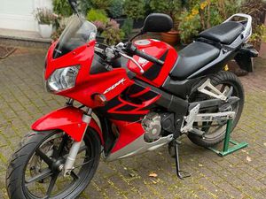 HONDA CBR 125 R JC34