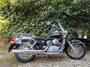 HONDA SHADOW VT 125