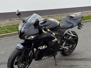 HONDA CBR 600RR REPSOL PC40