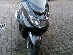 YAMAHA MAJESTY, KEIN T-MAX X-MAX