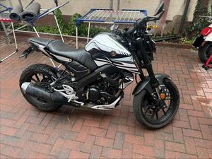 YAMAHA MT-125 BAUJAHR 2023