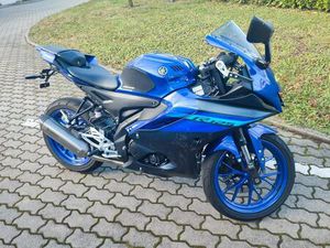 YAMAHA YZF-R125 *AKRAPOVIC*