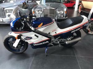 HONDA NS 400 R.