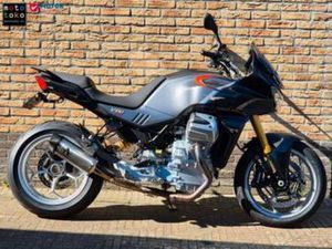 SCHITTERENDE MOTO GUZZI V 100 MANDELLO S MET ARROW UITLAAT — MOTOREN | MOTO GUZZI — MARKTPLAATS