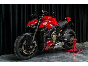 DUCATI STREETFIGHTER V4 ZUBEHÖR*GEPFLEGT*SPIEGEL*SAISON