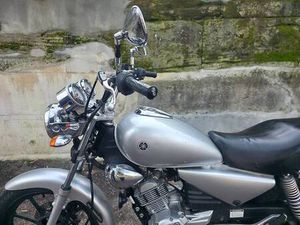 YAMAHA YBR 125 CUSTOM