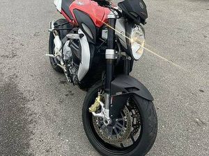 MV AGUSTA BRUTALE 800 ABS 2014 JG 10500 KM CANTON ARGOVIE -