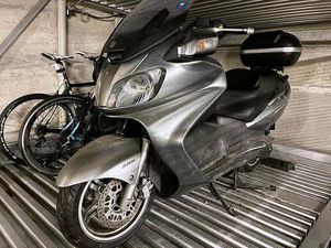 BELLISSIMO SUZUKI BURGMAN 650 CANTON TESSIN -