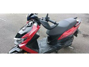 ROLLER SYM JET 4 RX 50 MIT USB LADEPORT CANTON BASEL-LANDSCHAFT -