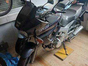 YAMAHA TDM 850 CANTON GRISONS -