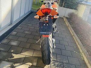 KTM DUKE 690 CANTON SCHWYTZ -
