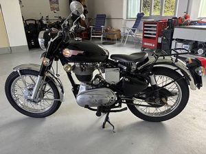 ROYAL ENFIELD BULLET 500 CANTON SAINT-GALL -