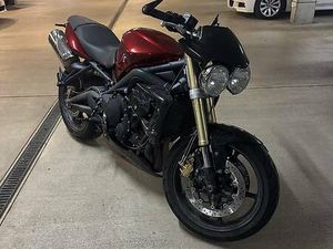 TRIUMPH SPEED TRIPLE CANTON THURGOVIE -