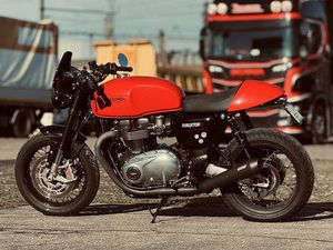 TRIUMPH THRUXTON R CANTON THURGOVIE -