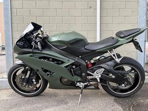 YAMAHA YZF-R6 CANTON SOLEURE -