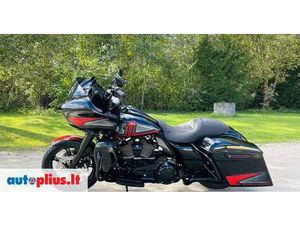 HARLEY-DAVIDSON ROAD GLIDE 1900 CC, CHOPPERS / CRUISERS / CUSTOM