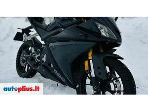 YAMAHA YZF 125 CC, SCOOTERS / MOPEDS