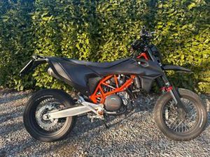 KTM 690 SMC R PATENTE A2(LIBRETTO)