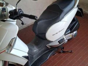 APRILIA SCARABEO S BIANCO