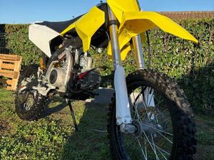 MOTO 125 CC