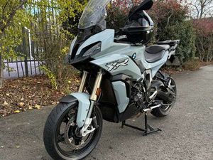 BMW S1000XR
