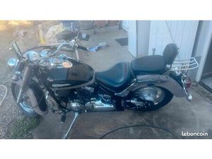 MOTO YAMAHA DRAGSTAR