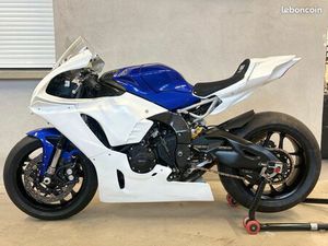 YAMAHA R1 2022 PISTE CG