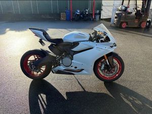DUCATI 959 2019