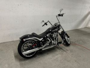 HARLEY-DAVIDSON BREAKOUT 2016