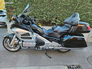 1800 GOLDWING