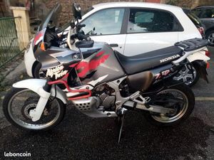 HONDA 750 AFRICA TWIN XRV
