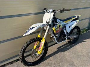 MOTO CROSS HUSQAVARNA FC250