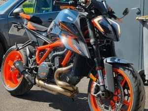 KTM 1290 SUPERDUKE R SOUS GARANTIE