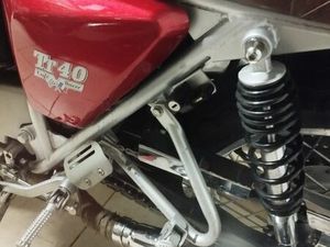 MASH CAFERACER TT40 ABS