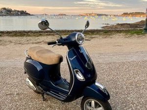 SCOOTER VESPA 125 LX
