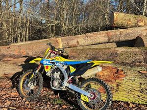 SUZUKI RMZ 250