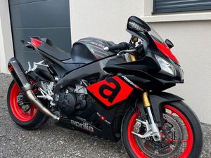 APRILIA RSV4 1000 RR
