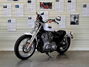 HARLEY-DAVIDSON XL883 SPORSTER LOW 1ÈRE MAIN / 3.999KMS D'ORIGINE