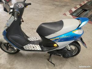 SCOOTER PEUGEOT VIVACITY
