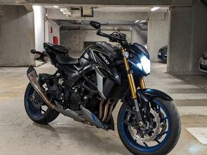 SUZUKI GSX-S 750