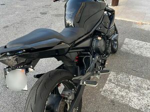 YAMAHA XJ6N 2011 BLACK ÉDITION