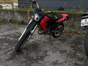 APRILIA SX/ DERBI