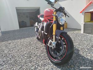 DUCATI MONSTER 1200 S