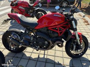 DUCATI MONSTER 821
