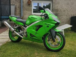 ZX9R 2002